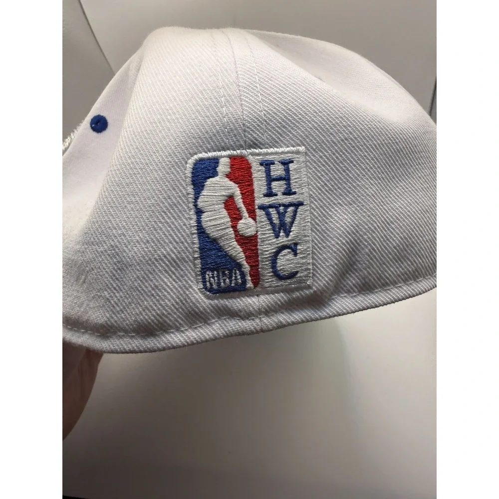 Mitchell &‎ Ness Detroit Pistons Snapback Hat 7 1/8 White/Royal Blue NBA HWC